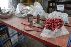 lot 967A image: Scaffolding Accessories - Caster Wheels, Leg Extensions, Leg Pads, Clips