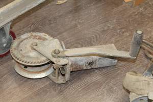lot 1163 image: Croft Car Trailer Hand Winch