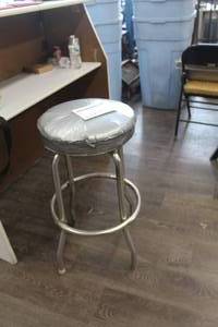 lot 1182 image: Shop Stool
