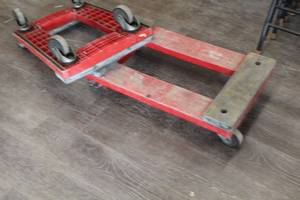 lot 1543 image: Lot of (2) Moving Dolly 30x18x7