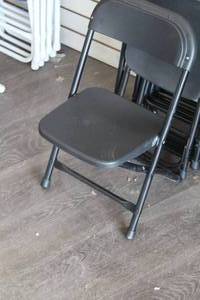 lot 1558 image: Lot of (6) Childrens Folding Chairs 13x12x21