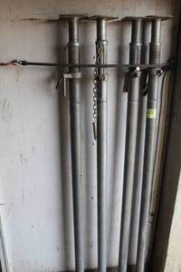 lot 1517 image: Lot of (2) Shoring Posts 5000-lbs