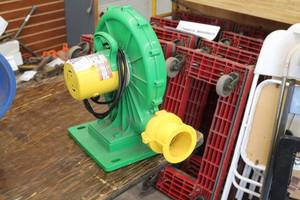 lot 942I image: B-Air Koala Power Blower 680W KP-680