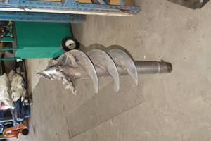 lot 976A image: 12 Auger Bit