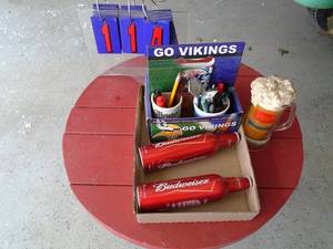 Flat with vikings, budweiser & schmidt items. As shown.