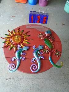 Tin geckos & sun. As shown.