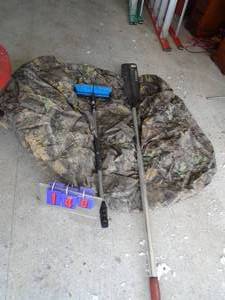 Grill cover, paddle & snow brush. As shown.