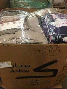 17 Individual Item Count - Macys Department Store Bedding Pallet