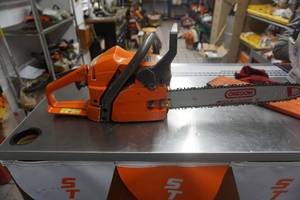 Husqvarna Model 137 E Series Chain Saw