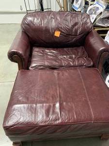 LOVE SEAT WITH FOOT REST