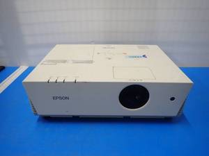 Epson&nbsppowerlite 6110i Projector  1024 x 768 native resolution  3500 ANSI Lumens