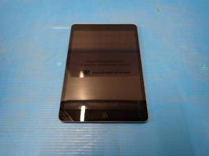Apple&nbspiPad mini 2nd Gen A1489  16GB of storage  no charger
