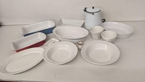 lot 171 image: 13 Piece Serving Collection-Porcelain and Enamelware