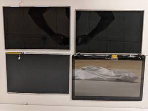 lot 134 image: 4 LED Replacement Screens