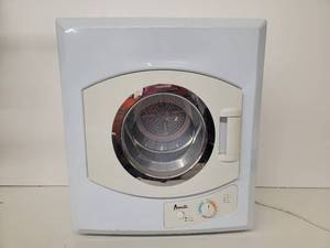 lot 124 image: Avanti Portable Compact Tumble Dryer Model # D110-1