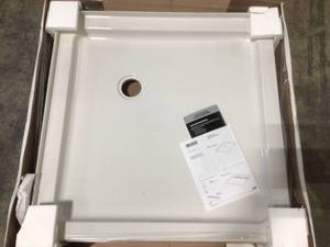 Delta Classic 36 in. L x 36 in. W Corner Shower Pan Base with Corner Drain in High Gloss White good condition review all pictures