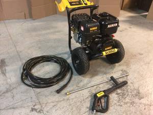 4400 PSI 4.0 GPM Gas Cold Water Pressure Washer with DEWALT 420cc Engine by DEWALT Customer Returns See Pictures