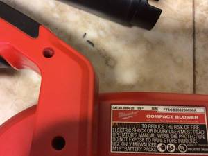 Milwaukee M18 18-Volt Lithium-Ion Cordless Compact Blower (Tool-Only) Customer Returns See Pictures