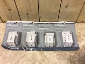 lot 50 image: Home Decorators Collection 2 in. Cordless Faux Wood Blind Replacement Bracket Set in White &nbspCustomer Returns See Pictures