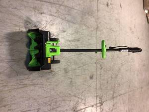 lot 56 image: Earthwise 16 in. 12 Amp Corded Electric Snow Shovel &nbspCustomer Returns See Pictures