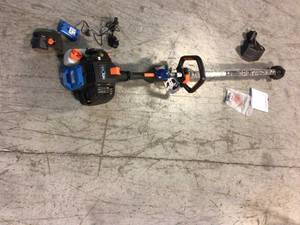 lot 59 image: Lawnmaster 26cc Gas NO-PULL Electric Push Button Start 2-Cycle String Trimmer &nbspCustomer Returns See Pictures