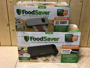 lot 62 image: FoodSaver VS2130 Vacuum Sealing System &nbspCustomer Returns See Pictures