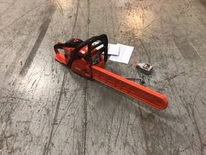 lot 104 image: Refurbished 18 in. 40.2cc Gas Chainsaw by ECHO Customer Returns See Pictures