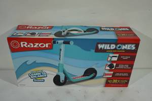 lot 234 image: NEW Razor Wild Ones Junior Kick Scooter