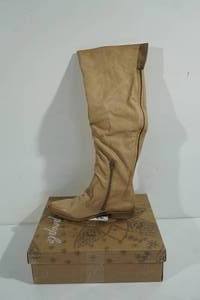 lot 19 image: Free People Brenna Over the Knee Boots - Size 40
