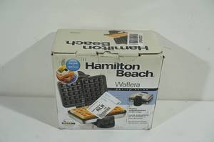 lot 36 image: Hamilton Beach Waffle Iron