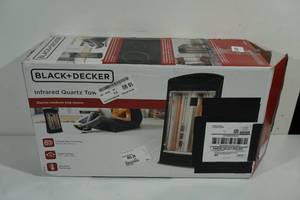 lot 40 image: Black and Decker Infrared Quartz Tower Heater