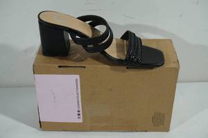 lot 63 image: Journee Collection Natia Pumps - Womens 6.5