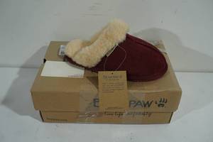 lot 47 image: NEW Bearpaw Fiona Bordeaux Slippers - Womens 7