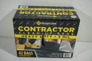 lot 112 image: Members Mark Contractor Clean Up Bags - 42 Count