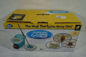 lot 100 image: Hurricane 360 Spin Mop