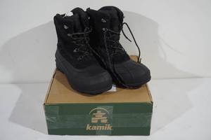lot 153 image: Kamik Fargo 2 Boots - Mens 9