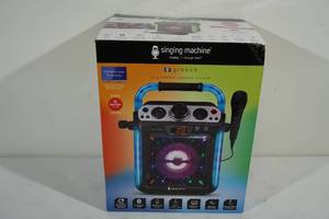 lot 170 image: Singing Machine Groove Bluetooth Karaoke System