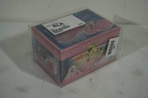 lot 180 image: NEW Schylling Iridescent Ballerina Jewelry Box