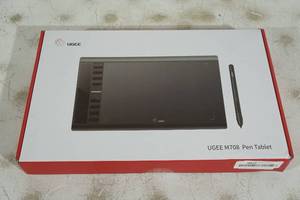 lot 207 image: UGEE M708 Pen Drawing Tablet