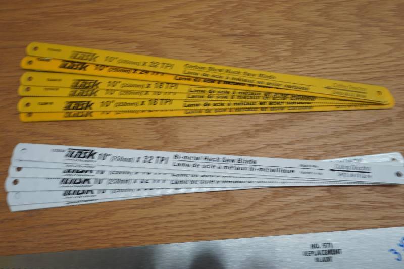 lot 46 image: 6 10carbon steel hacksaw blades, 6...