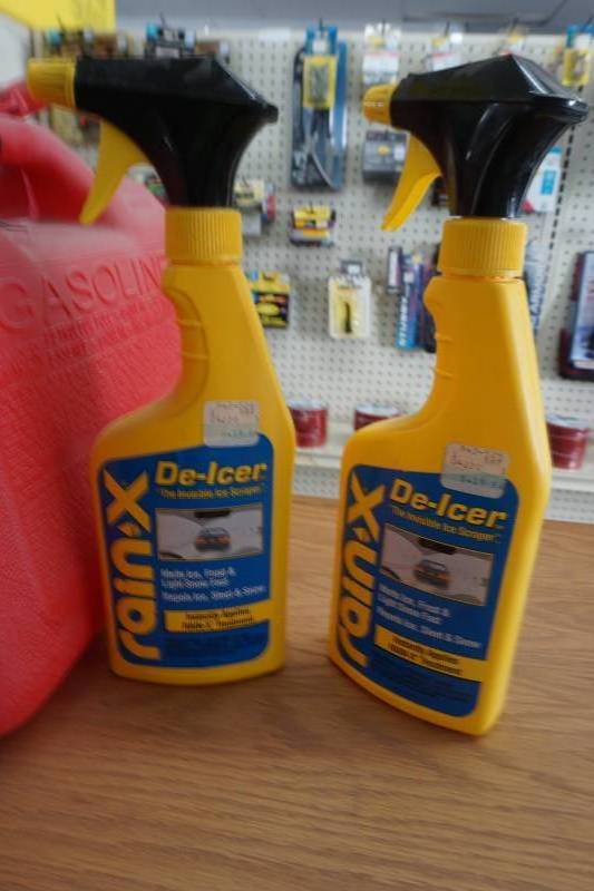 lot 64 image: de-Icer