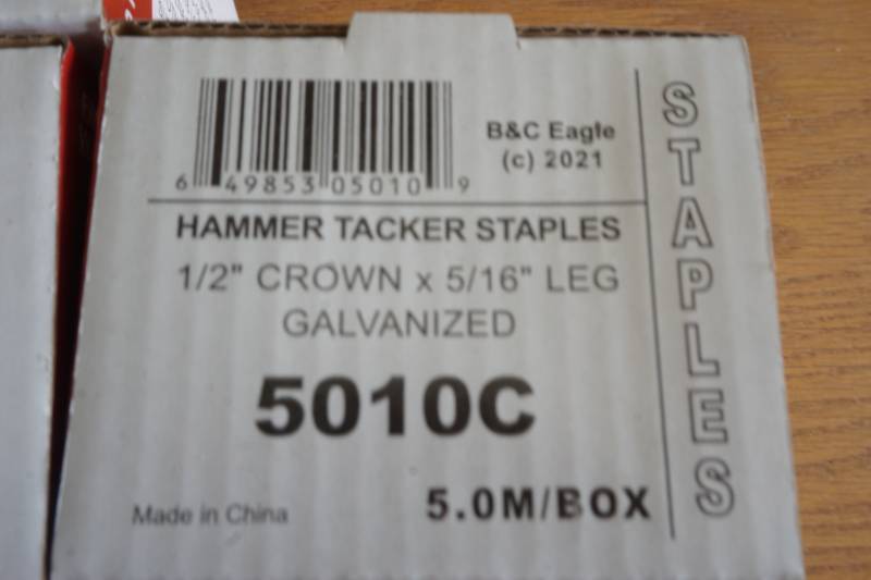lot 297 image: hammer tacker staples