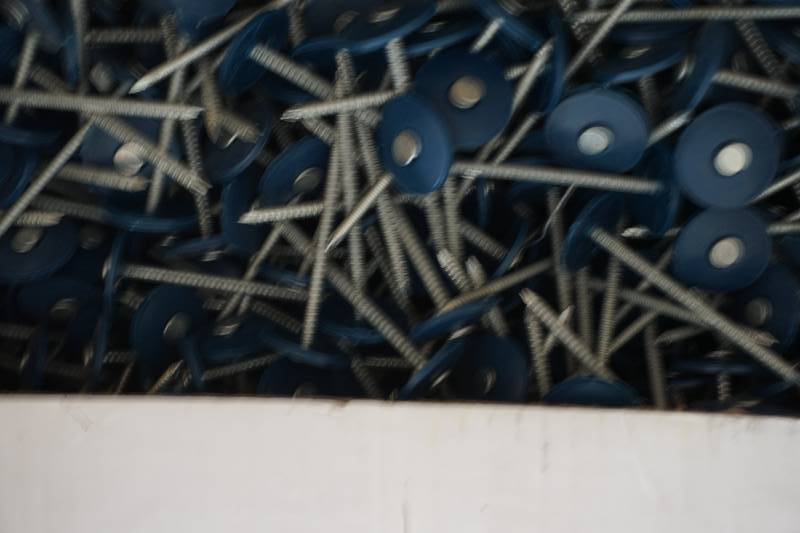 lot 488 image: plastic caps