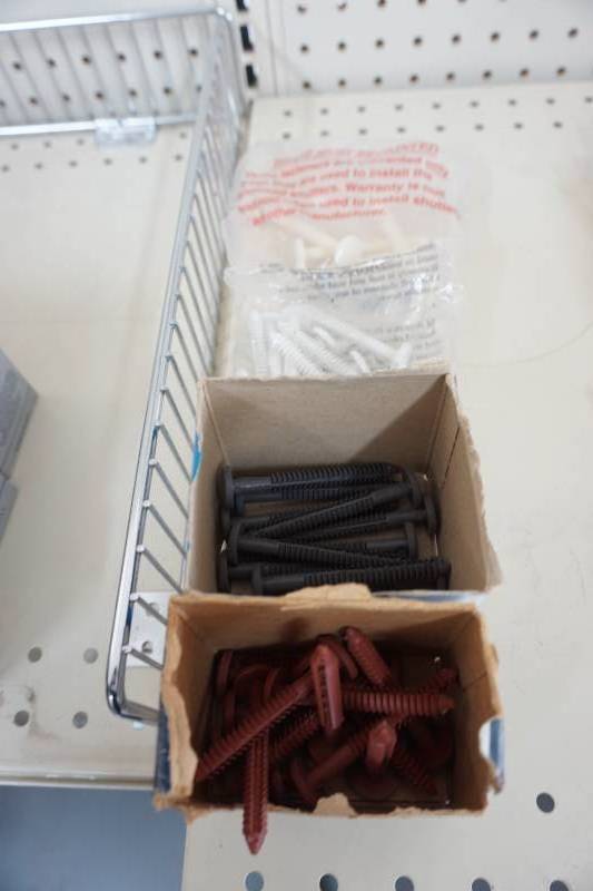 lot 510 image: shutter locks