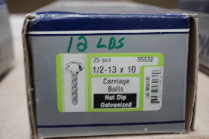 lot 554 image: carriage bolts