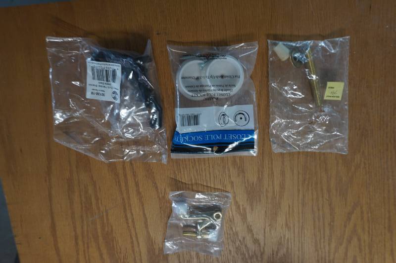 lot 580 image: hardware