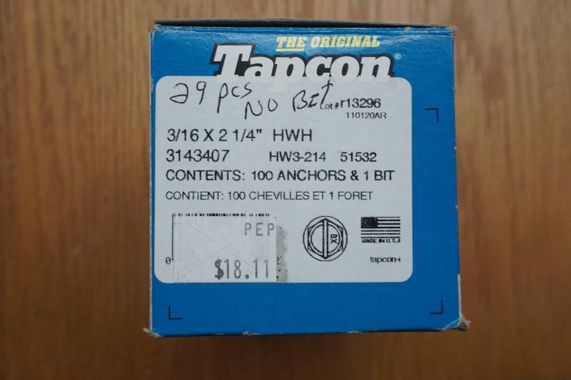 lot 620 image: hardware