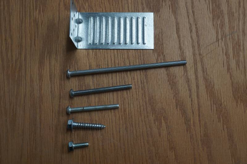 lot 650 image: hardware