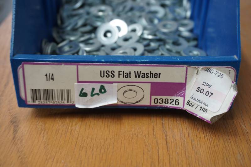 lot 683 image: hardware