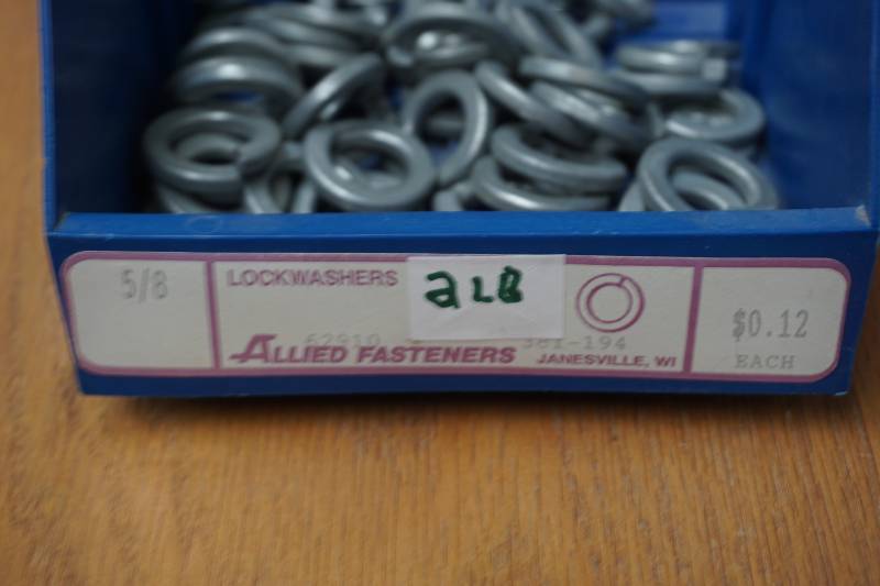 lot 690 image: hardware